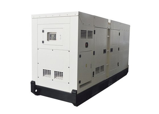Mały generator wody chłodzonej 250 kW z silnikiem Cummins i ABB / SOCOMEC ATS