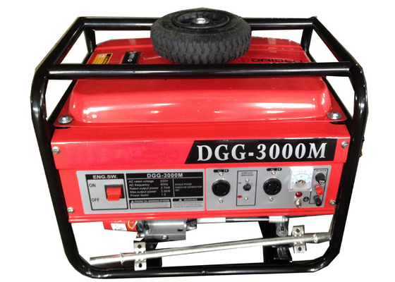 Ręczne uruchamianie małych przenośnych generatorów benzynowych o mocy 3000w certyfikat CE